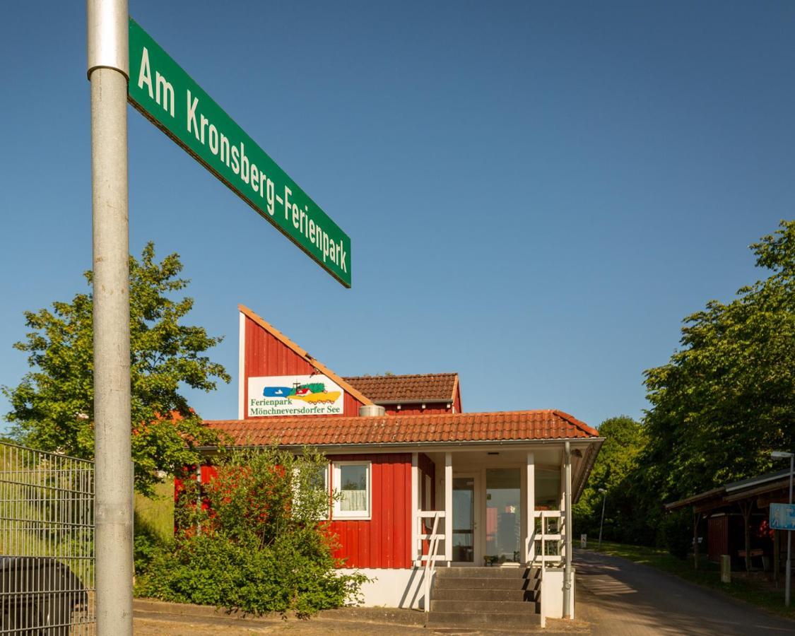 Ferienhaus Am Moenchneversdorfer See Schonwalde am Bungsberg エクステリア 写真