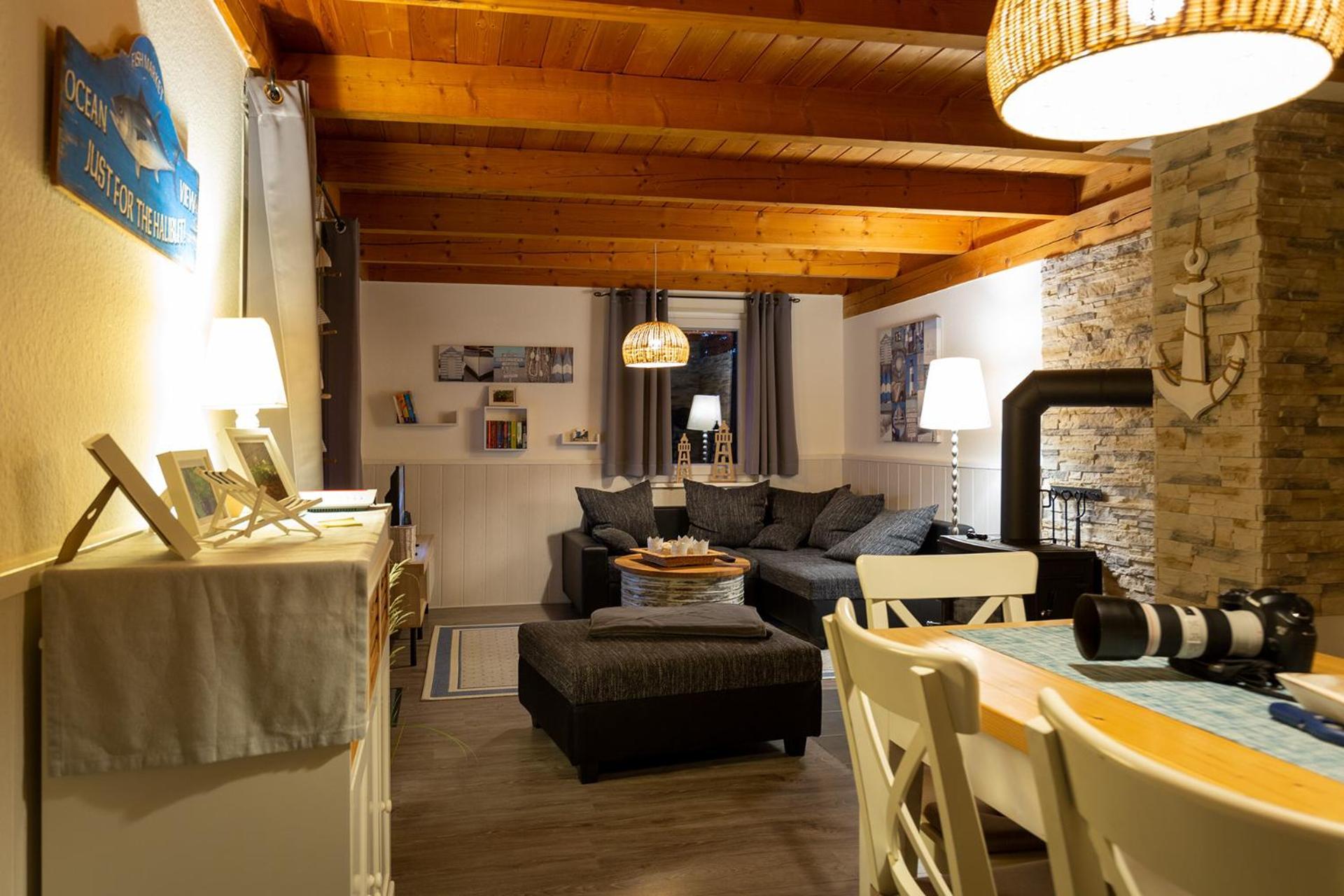 Ferienhaus Am Moenchneversdorfer See Schonwalde am Bungsberg エクステリア 写真